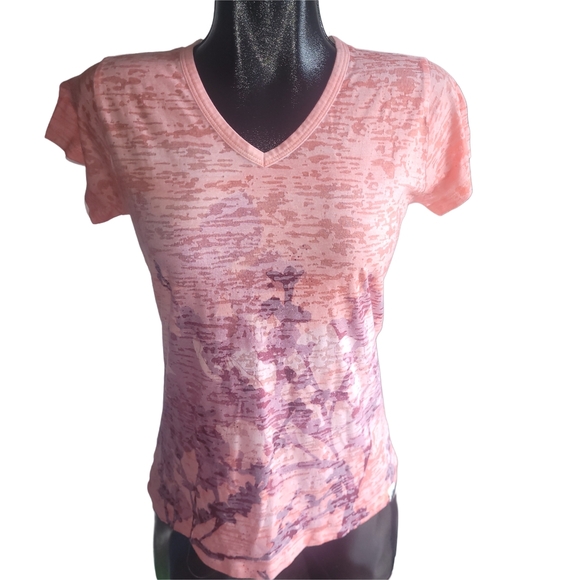 The North Face Peach Floral V-Neck T Shirt - Picture 1 of 6